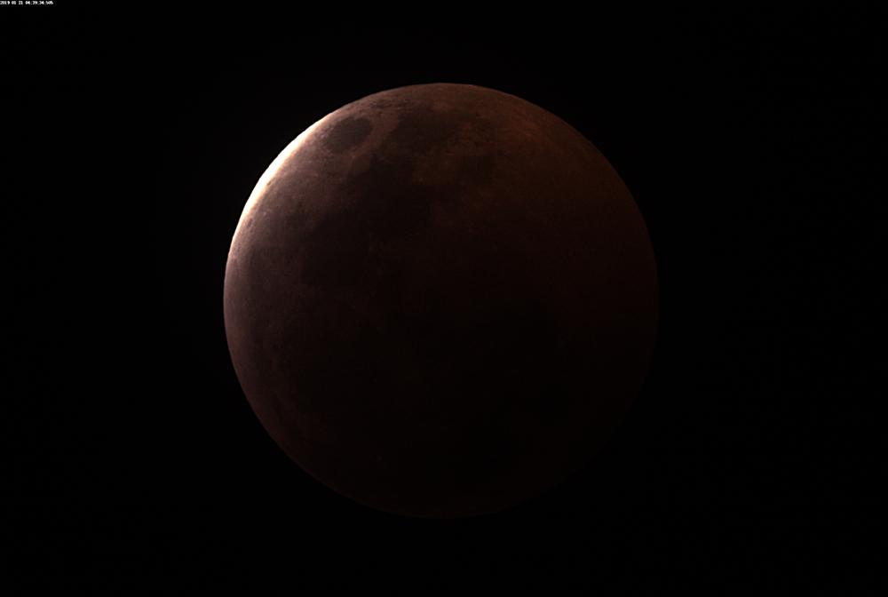 Lunar Eclipse 2019-01-20T22_12_32_00100 23_39_34 IP1.jpg
